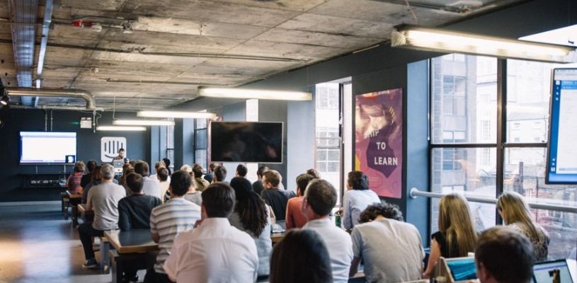 Location-Based Salary Variations for Intercom Software Engineers